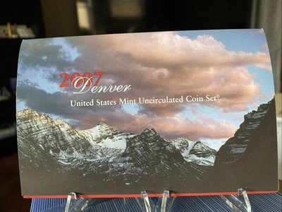 2007 Uncirculated Denver Coin Set U.S Mint Government Packaging OGP COA - Image 1 of 4