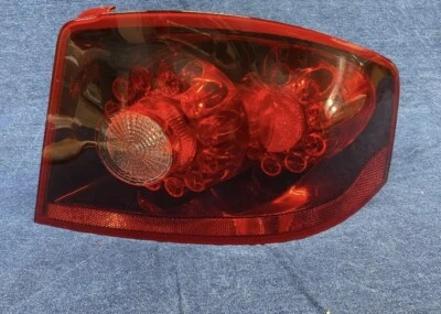 Luz trasera derecha Dodge Avenger 2011 2012 2013 2014 Foto 1 de 4