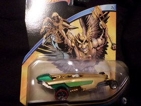 2015 HOT WHEELS DC UNIVERSE HAWKMAN  HW HOTWHEELS GREEN AND GOLD