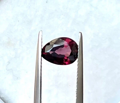Natural 100% VVS 1.90 ct 9.3x6.8x4.4mm Pear Purple Spinel,MOGOK.Gemstone - Image 1 of 4
