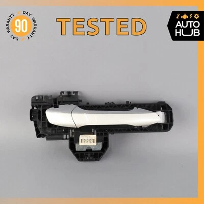 Оригинальная правая наружная дверная ручка Mercedes W207 E350 E550 10–17 годов выпуска без ключа - Изображение 1 из 4