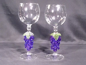  Wine Glasses Hand Made Glass Figurines Set of 2 - Picture 1 of 12