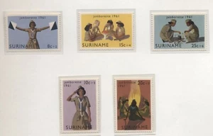 Suriname 1961/74 Scouts 3 Série Cpl Nouvelles Caoutchouc Intact MNH T126 - Picture 1 of 3