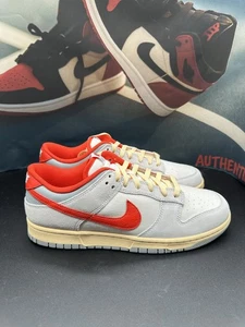Talla 10.5 - Nike Dunk Low Athletic Department - Rojo Picante - Imagen 1 de 8