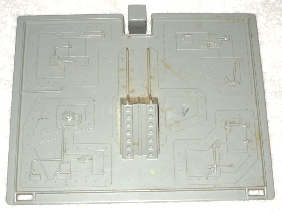 1986 GI Joe Terrordrome - Lower Bay Exterior Door (vintage GI Joe part) - 100% - Image 1 of 1