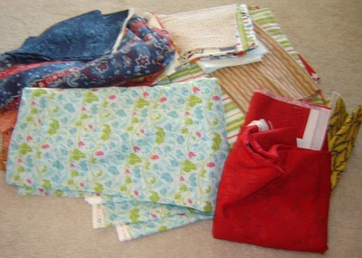 HUGE LOT OF COTTON quilting fabric OVER 10 POUNDS odds N ends READ! - Image 1 of 4