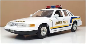 Motormax 1/24 Scale 76102B - Ford Crown Victoria Police - Marple - Picture 1 of 5