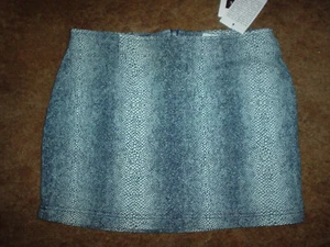 LDIE'S (GUESS JEANS) SCHLANGENHAUTDRUCK STRETCH DENIM MINIROCK - GRÖSSE. 27 - NEU - Bild 1 von 5