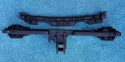 Remolque de refuerzo para parachoques Porsche Cayenne 2003-2010 enganche de remolque muy limpio Foto 1 de 4