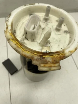 BOMBA DE COMBUSTÍVEL VOLKSWAGEN GOLF 2012 FÁBRICA - Imagem 1 de 4