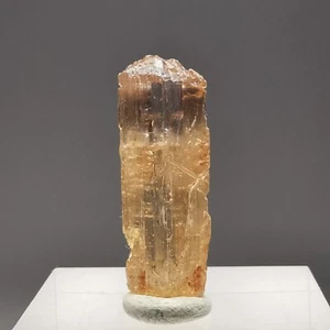 Topacio Imperial GEMMY de 10,45 quilates / Ouro Preto, Brasil / Piedra preciosa de cristal en bruto - Imagen 1 de 10
