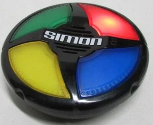 Simon Handheld-Spiel Pawtucket Hasbro 2013 - Bild 1 von 2