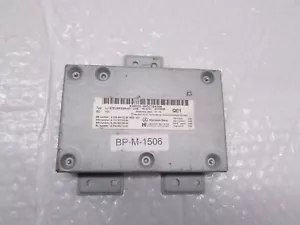 2009-2011 MERCEDES-BENZ R230 SL500 COMMUNICATION INTERFACE MODULE A2049000300 - Picture 1 of 7