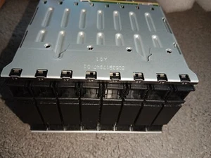 Boxed HPE DL380 GEN10 8SFF Bay 1/2 SAS/SATA BC Box 6053B17947 01 A01 8 Cage - Afbeelding 1 van 7
