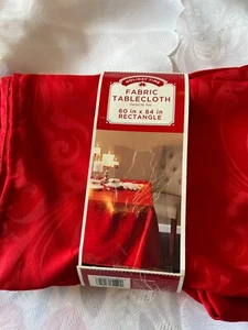 MANTEL DE POLIÉSTER ROJO RECTANGULAR TALLA 60X84"" PARA NAVIDAD - Imagen 1 de 1