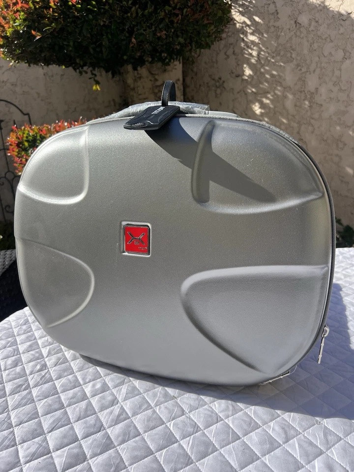 Titan X2 Flash Champanhe Cinza Claro 18" Laptop Estojo Bagagem Maleta Rígida - Imagem 1 de 4