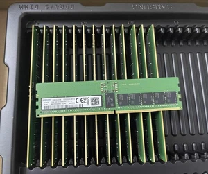 Samsung 32GB 6400MHz DDR5 RAM RDIMM M321R4GA3EB2-CCP 2R x 4 Server Momery - Picture 1 of 1