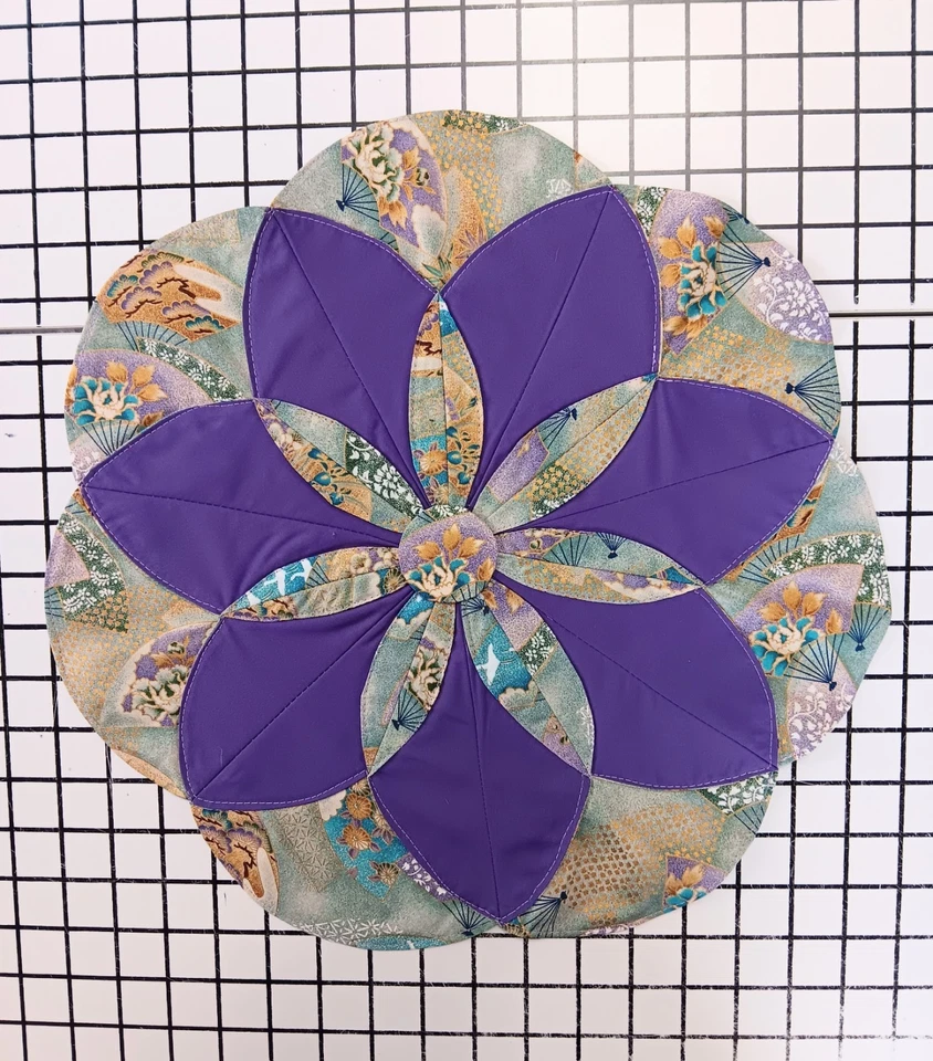 CENTERPIECE/Table Topper 16,"    Hand Made In USA Foto 1 de 1