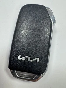 GENUINE KIA 3 BUTTON REMOTE SMART KEY FOB TESTED & WORKING. DENSO FG01461! - Picture 1 of 6