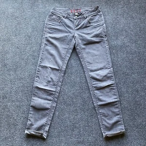 Elle Jeans Womens 2 Grey Denim Floral Embroidered Straight Low Rise Five Pockets - Picture 1 of 12