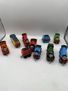 Lot Of Thomas The train Trains - Picture 1 of 9