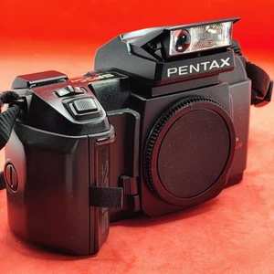Pentax SFXn 35mm Autofocus SLR Camera Body Only With Cap - Tested Working - Imagen 1 de 16