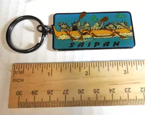 Klibán Gato Saipán Gatos en Canoa Arte Llavero Metal De Colección - Imagen 1 de 5