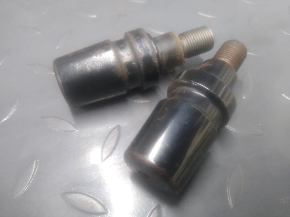 Pesos finais de guidão originais do fabricante Yamaha FJ1200 / FJ 1200 3XW 1991 - Par - Imagem 1 de 1