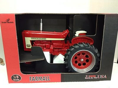 CASE IH 1/8 SCALE MODELS FARMALL 806 TOY TRACTOR DIE CAST FG-ZSM869 - Image 1 of 4