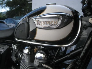 HIGHEST QUALITY FOR TRIUMPH LEGEND THUNDERBIRD TT 900 800 CHROME TANK TRIM NEW - Bild 1 von 3