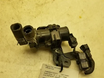 07-11 MONTAJE BOMBA REFRIGERACIÓN MOTOR TOYOTA CAMRY 2.4L 4CYL  Foto 1 de 4