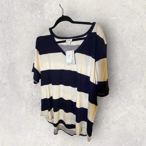 LuLaRoe Iris Size 2XL Striped Navy And White NWT. HTF Unicorn - Picture 1 of 5