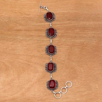 Mozambique Garnet Quartz Jewelry bracelet &Earring 7-8'' - Image 1 of 4