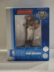 LEBRON JAMES CLEVELAND CAVALIERS 23 BASKETBALL FIGURE UPPER DECK NEVER OPENED - Picture 1 of 6
