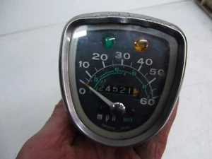HONDA C50 C70 SPEEDOMETER [24,521 MILES] - Picture 1 of 6