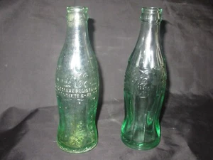 COCA COLA BOTTLES GLENDIVE MT CHICAGO Dec 1923 Christmas Coke 6 oz Hobble Skirt - Picture 1 of 5