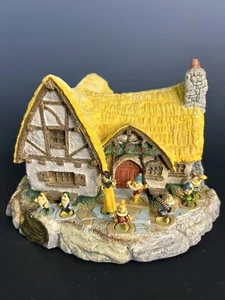 Goebel Olszewski Disney Snow White & Seven Dwarves w/ Cottage - Picture 1 of 7