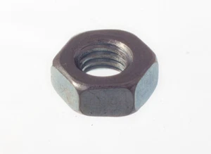 100 X Tuercas Hexagonales M3 BZP A Prueba De Clima De Acero | Onestopdiy Nuevo - Imagen 1 de 1