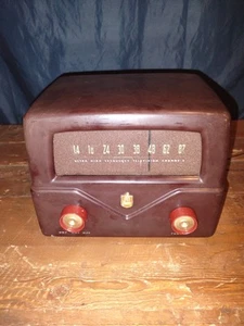 Mallory Modelo TV 101 Baquelita Años 50 De Colección Tipo Tubo Sintonizador Receptor Canales 14-83 - Imagen 1 de 9