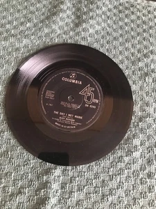 Cliff Richard--the day i met Marie--our story book--DB8245 - Picture 1 of 1