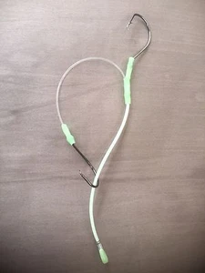 4 X TWO 7/0 STRONG CIRCLE DOUBLE HOOKS STRONG SHOCK LEADER 100LB 35CM LIVE BAIT - Picture 1 of 11