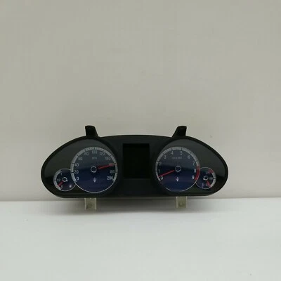 M139 Maserati Quattroporte Velocímetro Tablero Cuadro de instrumentos Calibre Unkw Millas Foto 1 de 4
