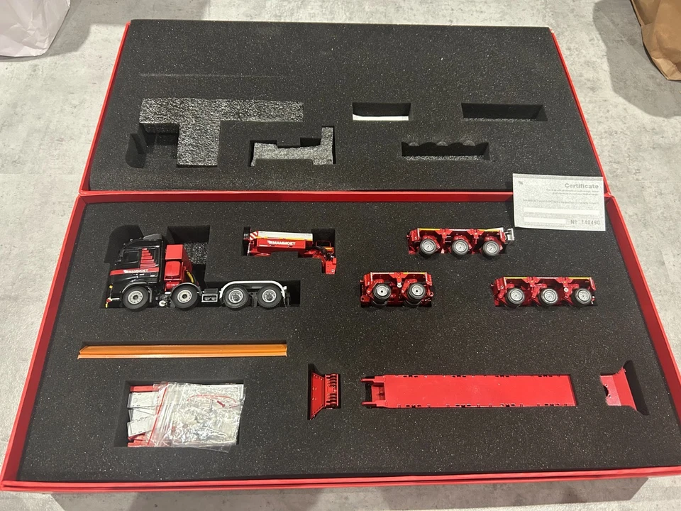 WSI 1:50 Mammoet Volvo FH12 + rimorchio - Immagine 1 di 1