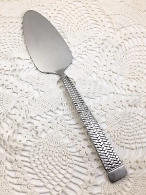 The Main Course 18-8 Stainless MNF34 Glossy PIE SERVER Flatware Japan - Image 1 of 4