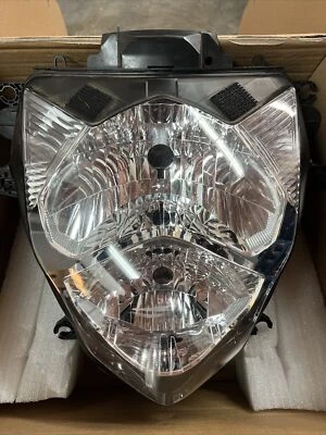 Luz principal Suzuki GSXR750 2015 Foto 1 de 4