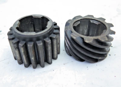 Harley-Davidson 1952 modelo K KHK KH pinon engranaje bomba de aceite engranaje de transmisión 24011-37 Foto 1 de 4