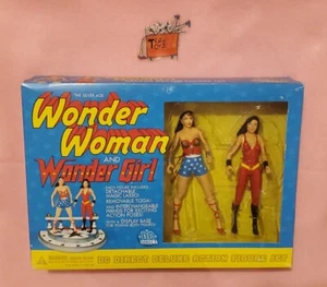 SILVER AGE WONDER WOMAN AND WONDER GIRL ACTION FIGURE SET DC DIRECT COMICS - Picture 1 of 7