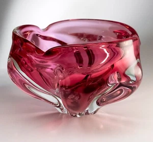 Chřibská Glassworks Heavy Glass Crystal Bowl, Pink Czech Republic Bohemia 1970s - Picture 1 of 12