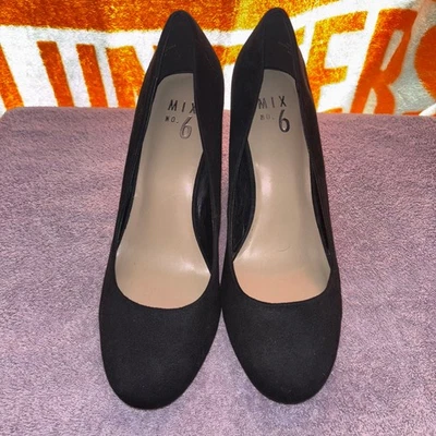 Mix No. 6 tacones de gamuza negros - talla 8,5 Foto 1 de 4