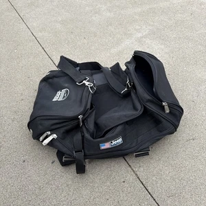JEEP Sport Gear Duffel Gym Bag Black Shoulder Strap Travel Sports 24” Nice - Imagen 1 de 11